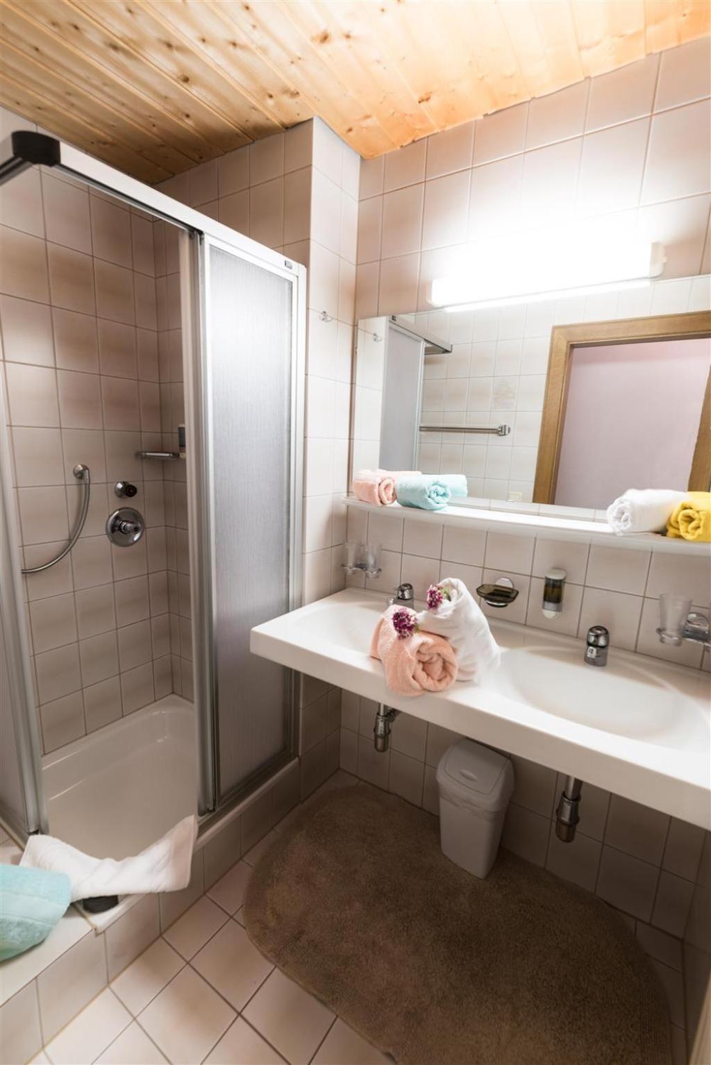 "Quality Hosts Arlberg" Hotel-Gasthof Freisleben Sankt Anton am Arlberg Pokoj fotografie